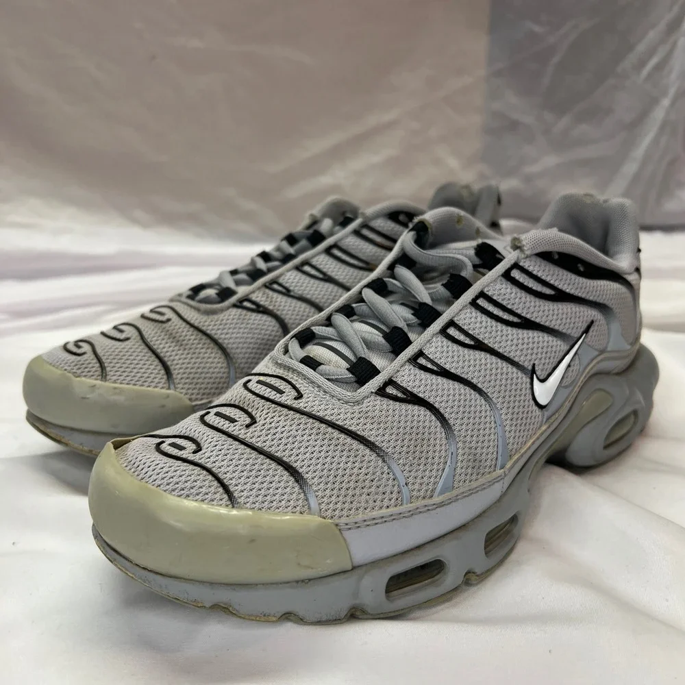Nike Air Max Plus TN‎ Grey Black White Mens Running Shoes Sneakers